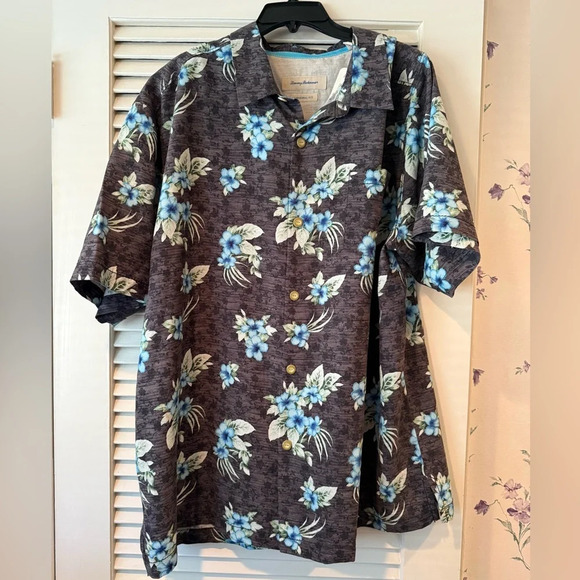 NWT Tommy Bahama Original Fit 100% Silk Garden of Hope and Courage in Black XXL - Picture 1 of 5